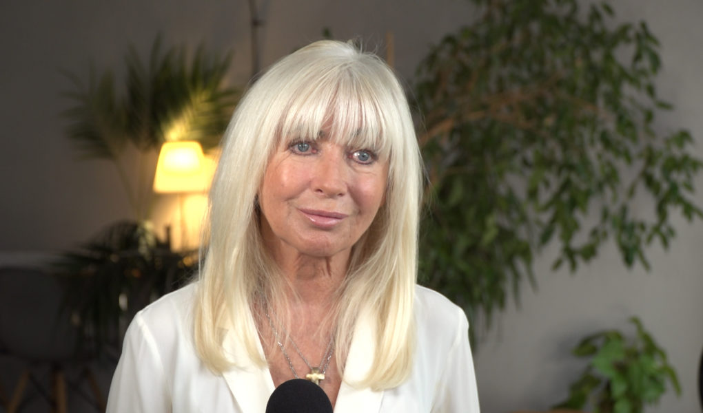 Anna Maria Wesołowska: Kończę pisać książkę na temat przemocy wobec kobiet. Ma ona za zadanie ratować rodziny