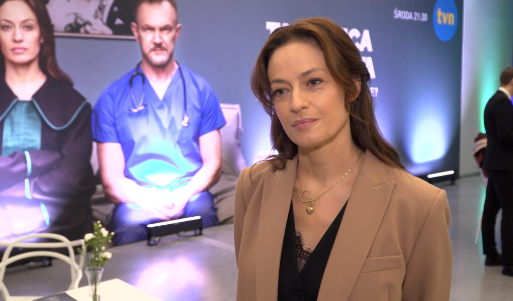 Magdalena Różczka: Odkładamy na bok swoje ambicje i chcemy być idealnymi mamami, żonami. Dopiero później myślimy, co dalej i takie podejście nas gubi