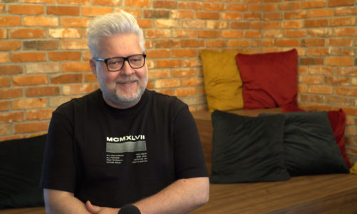 Artur Gadowski: Trudno jest nagrywać płytę, kiedy nie ma się ze sobą kontaktu. Musiałem kontrolować się sam, więc zajmowało mi to więcej czasu