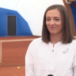 Iga Świątek awansowała do Top 10 światowego rankingu tenisa i szykuje się do obrony French Open. Kulisy jej przygotowań mogą śledzić użytkownicy Xiaomi