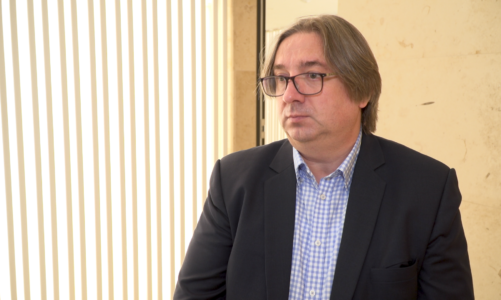 Młodym sportowcom brakuje pieniędzy na sprzęt i starty oraz odpowiedniej bazy treningowej. W rozwoju talentu i pasji mogą pomóc prywatne firmy