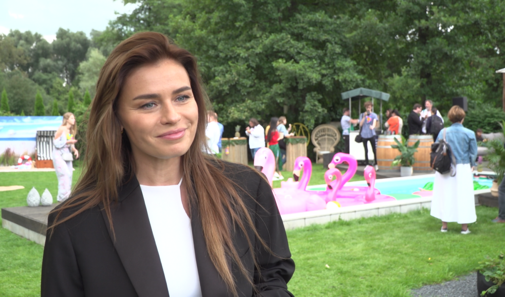 Natasza Urbańska: Jestem uzależniona od telefonu i Instagrama. Ale wynika to też z mojego zawodu, bo po prostu muszę uczestniczyć w tym biegu