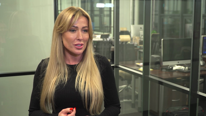Sylwia Peretti: Śmieszą mnie komentarze dotyczące mojej metamorfozy. Każda z nas 11 lat wyglądała inaczej, ja zmieniłam kształt brwi