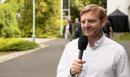 Rafał Zawierucha: Od dziecka bawiłem się w gry typu detektyw. Bardzo się ucieszyłem z roli dziennikarza śledczego w „Behawioryście”