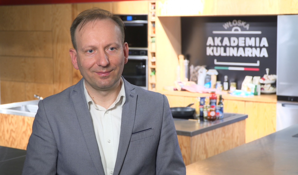 Ponad połowa Polaków wybiera w restauracjach kuchnię włoską. Produkty spożywcze z Włoch na stałe weszły także do domowego menu