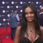 Klaudia El Dursi: W „Hotelu Paradise” jesteśmy w stanie wyczuć, że ktoś ma chyba nie do końca szczere intencje. Niektórzy przychodzą tu tylko po pieniądze