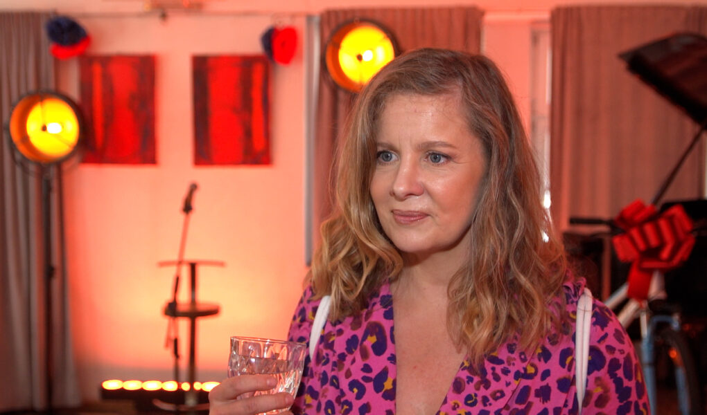 Anna Powierza: W wakacje jadę z córką pod namiot rozkładany na dachu samochodu. Będziemy nad samym brzegiem jeziora