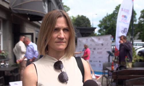 Iwona Guzowska: Aby nie produkować kolejnych elektrośmieci, staram się nie używać baterii. Bliska jest mi też idea przerabiania starych rzeczy na coś innego