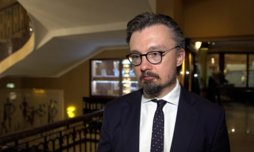 Posiadanie domowych zwierząt nie wpływa na rezygnację młodych ludzi z posiadania potomstwa. Przyczyn spadku dzietności należy poszukiwać gdzie indziej